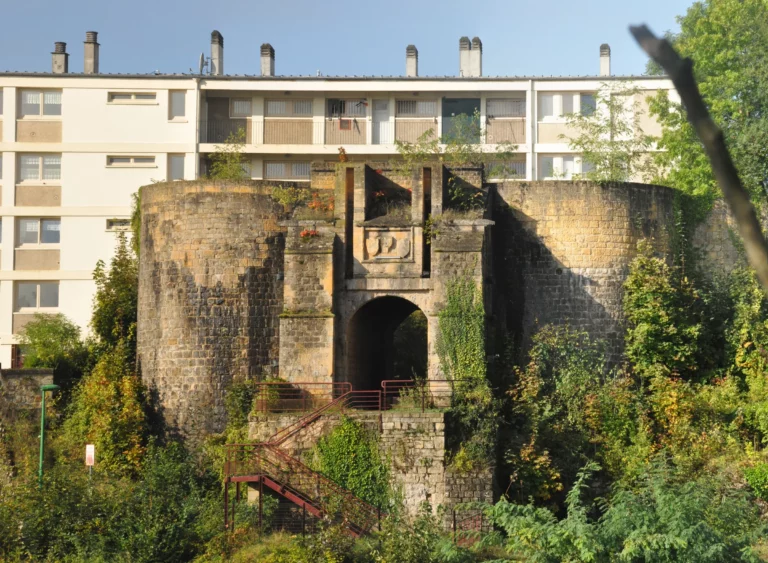 Porte de Bourgogne — Charleville-Mézières